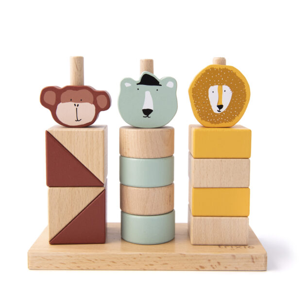 Wooden animal blocks stacker