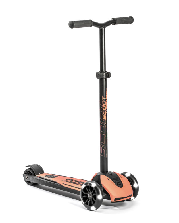 Scoot&Ride Highwaykick 5 LED - Peach - Image 4