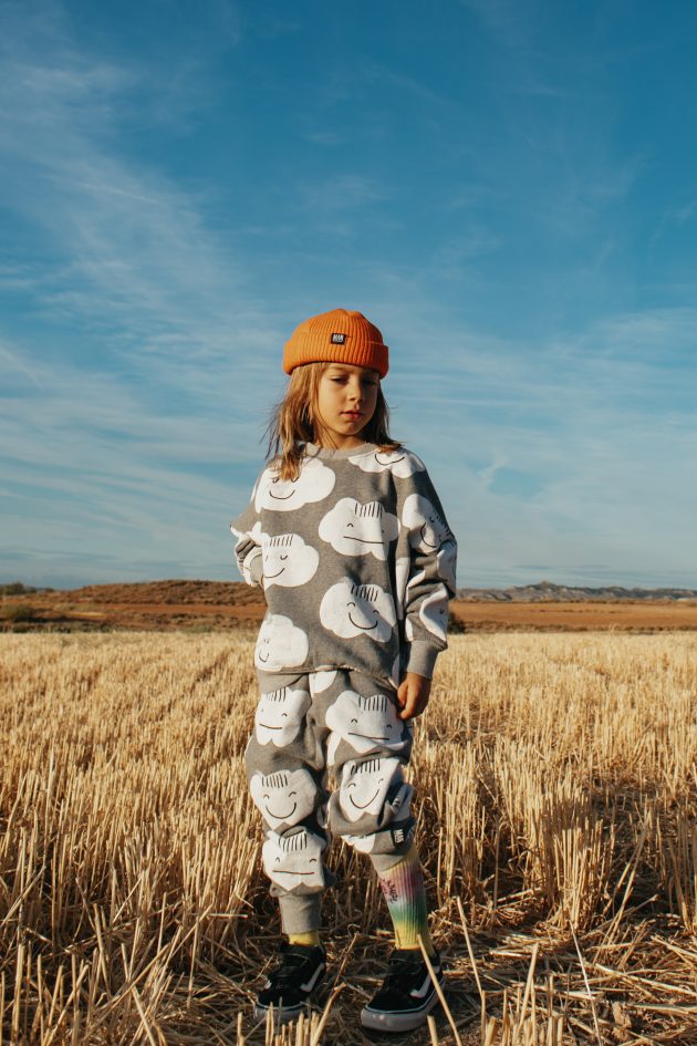 HAPPY CLOUD Sweater - Image 2