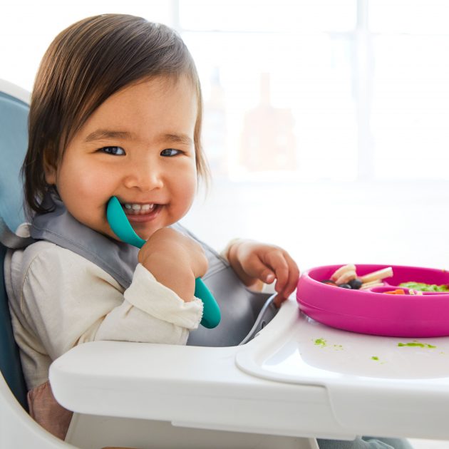 OXO TOT SILICONE PLATE - PINK - Image 2