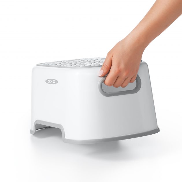 OXO TOT STEP STOOL - GREY - Image 3