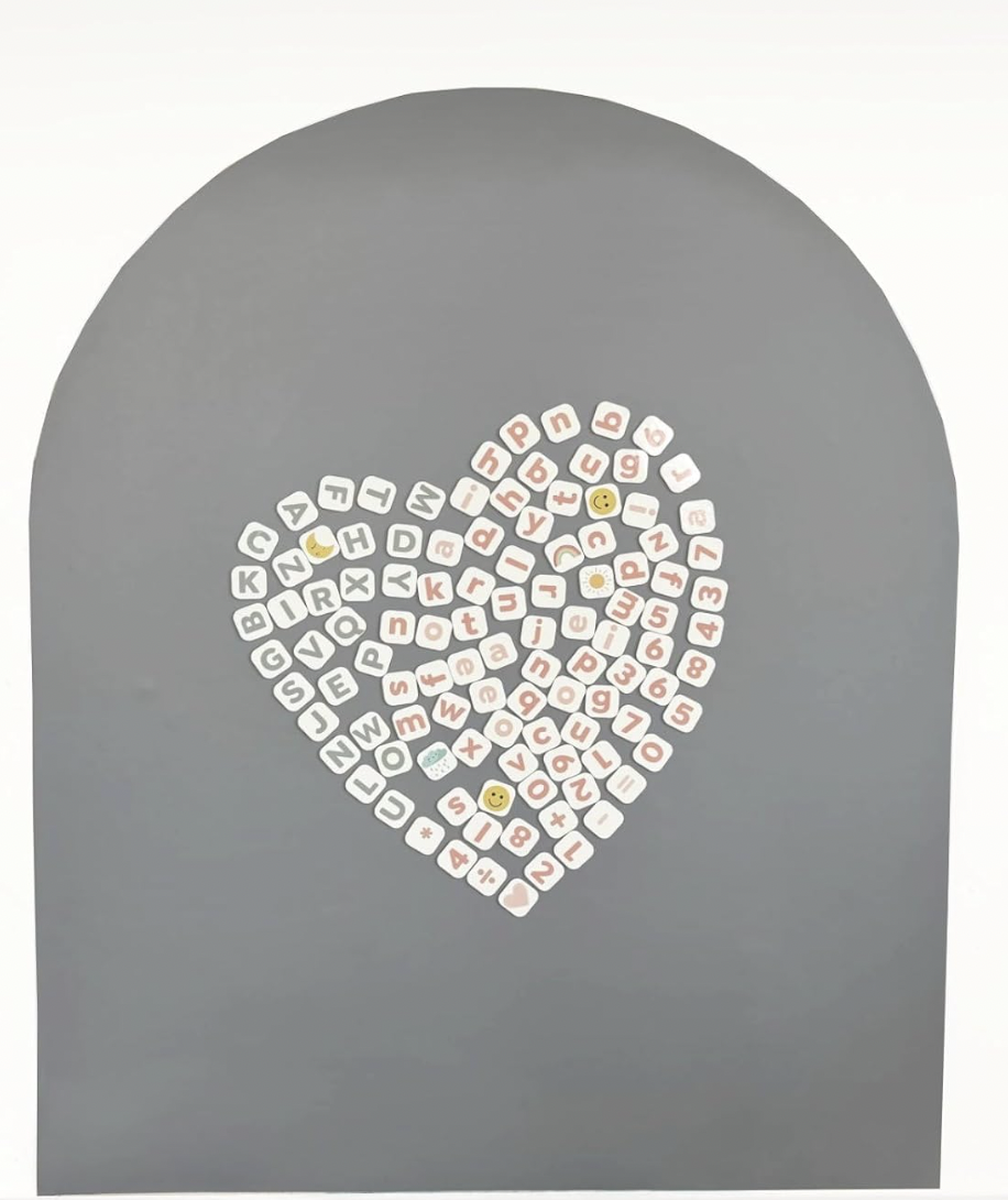 MINI MINDS - Magic Wall Decal with set of magnets